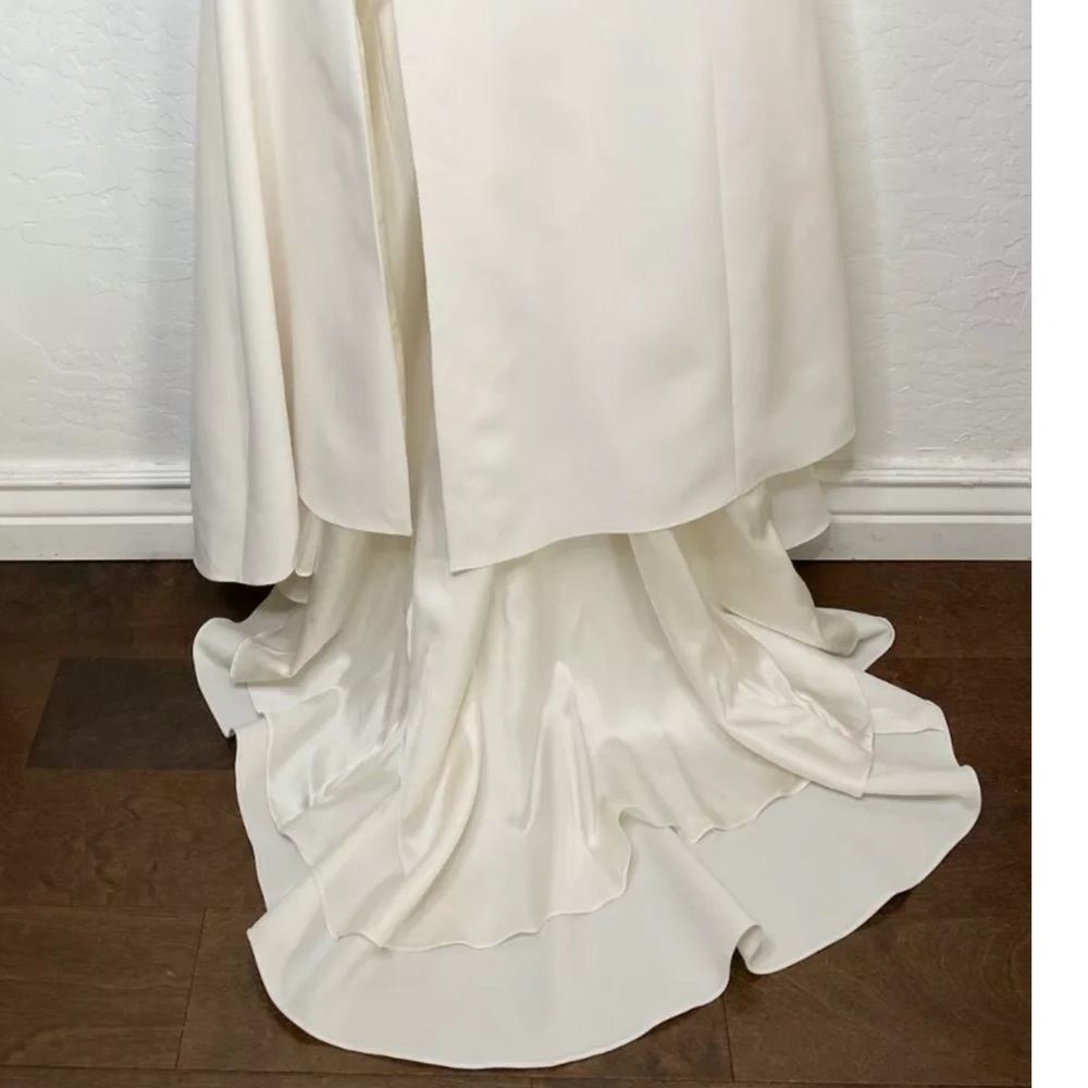 CHRISTIAN SIRIANO Ivory Off the One Shoulder Gown - Picture 10 of 12